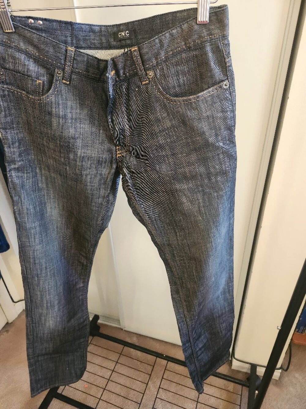 JEANS  COLOR  LIGHT BKACK  SIZE 32